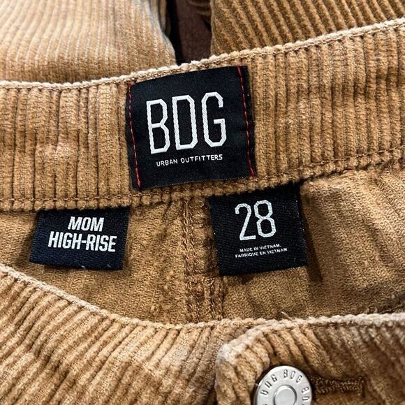 BDG Urban Outfitters Tan Mom High Rise Corduroys Size 28 - Picture 4 of 5